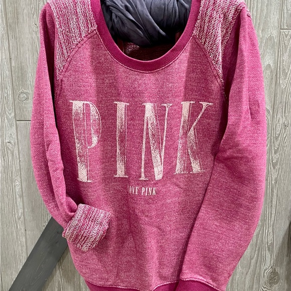 PINK Victoria's Secret Women's Sweater - Deep Pink - Picture 1 of 6